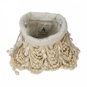 SCALLOPED OYSTER PEARL POTLI - IVORY